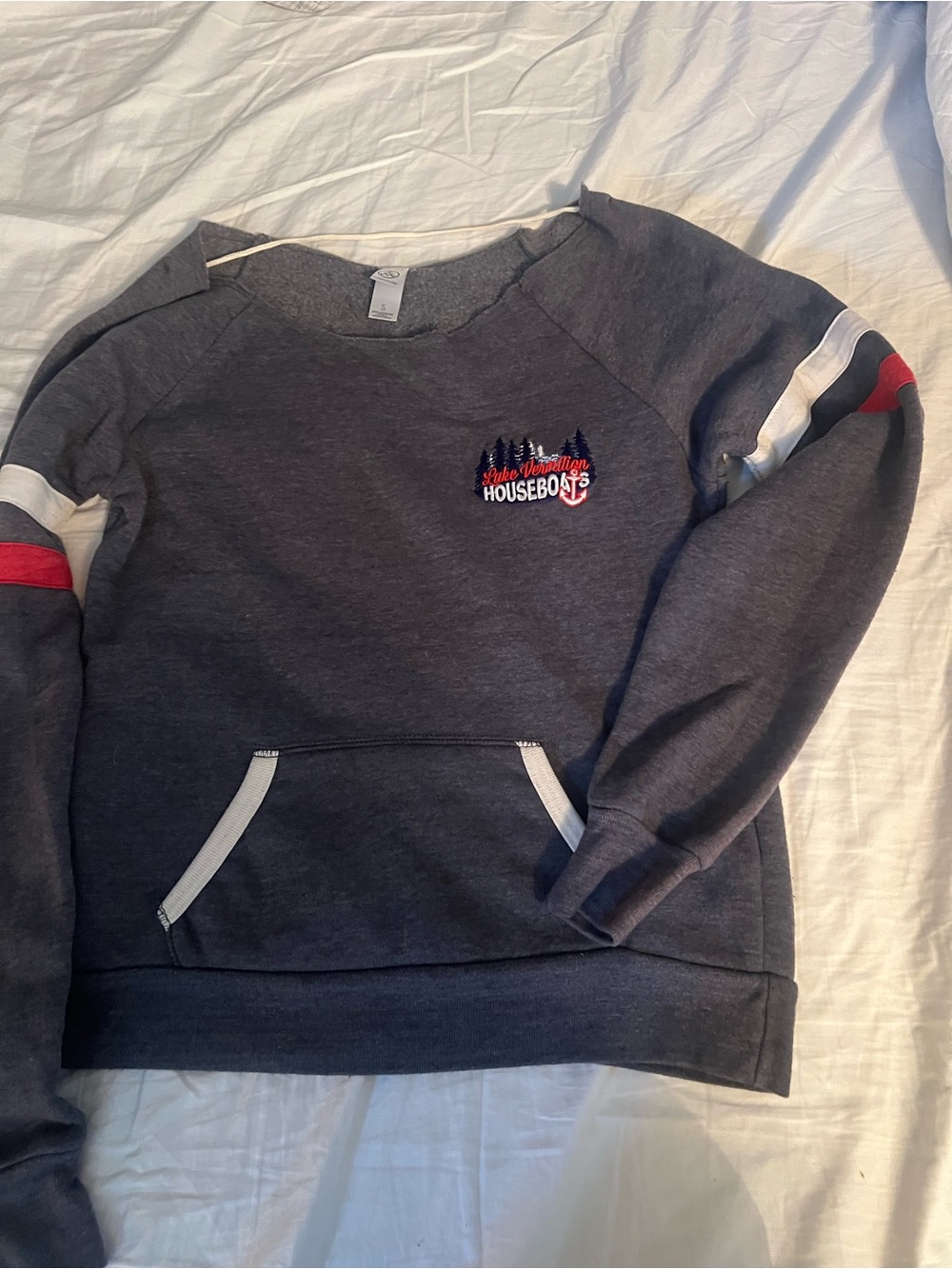 Lake Vermilion Houseboats Alternative Apparel Gray Sweatshirt Small